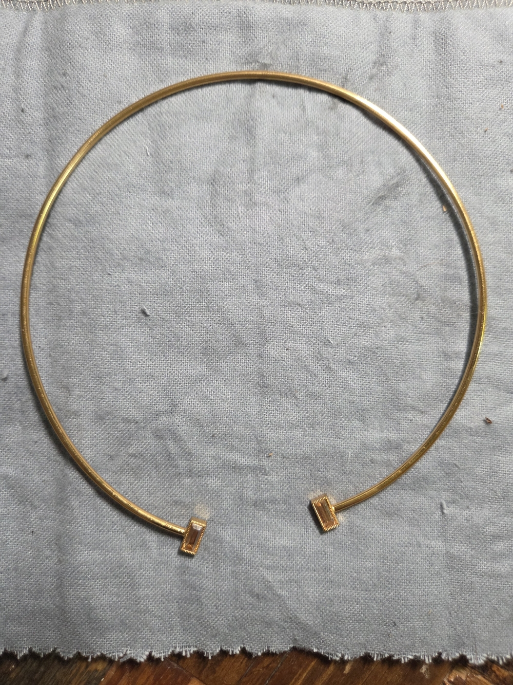 Minimalist Gold Open Wire Collar Choker Necklace - Signed SK